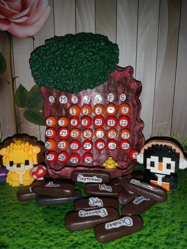 Kalender Pohon Apel Handmade